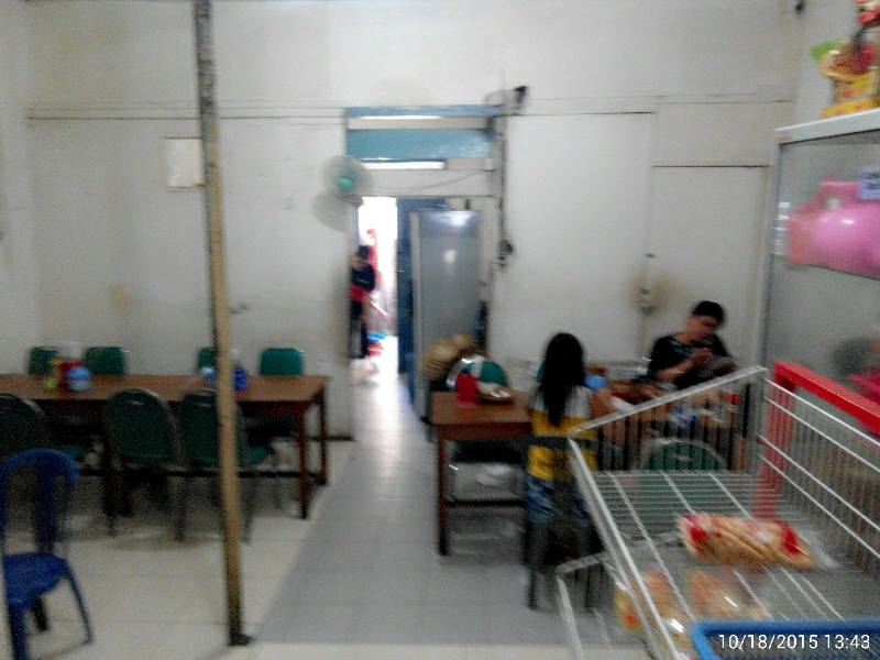 depot Bali peneleh tempat duduk dalam