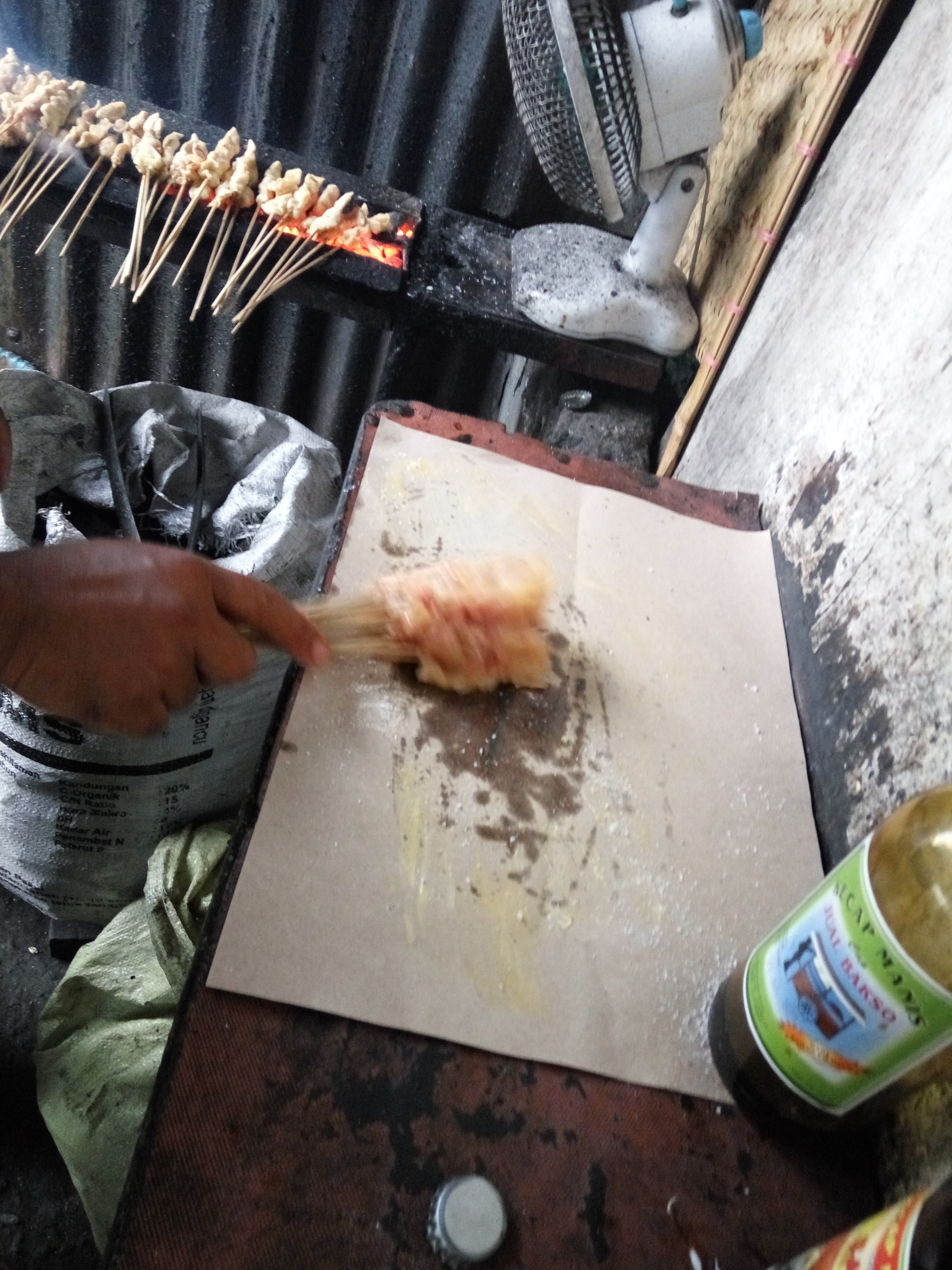 sate putihan pak Tawi